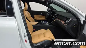Volvo V60, 2024 — миниатюра 15