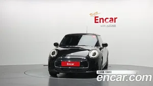 Mini Cooper, 2023 — миниатюра 3