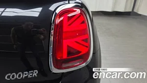 Mini Cooper, 2023 — миниатюра 9