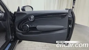 Mini Cooper, 2023 — миниатюра 15