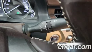 Lexus ES, 2017 — миниатюра 17