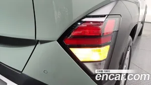 Hyundai Kona, 2023 — миниатюра 9