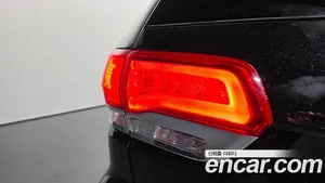 Jeep Cherokee, 2021 — миниатюра 9