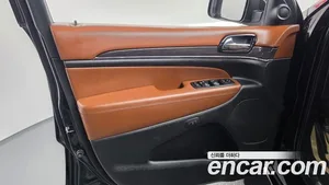 Jeep Cherokee, 2021 — миниатюра 14