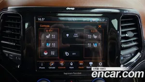 Jeep Cherokee, 2021 — миниатюра 32