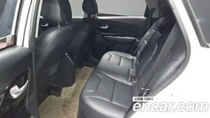 Kia Niro, 2017 — миниатюра 12