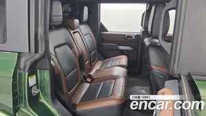Ford Bronco, 2023 — миниатюра 12