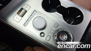 Genesis GV70, 2025 — миниатюра 11