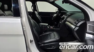 Ford Explorer, 2019 — миниатюра 17