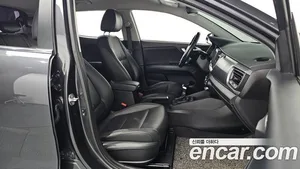 Kia Stonic, 2019 — миниатюра 13