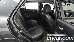 Kia Stonic, 2019 — миниатюра 16