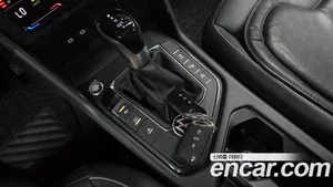 Volkswagen Tiguan, 2022 — миниатюра 12