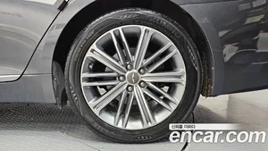 Genesis G80, 2019 — миниатюра 6