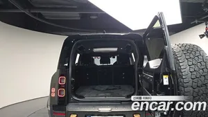 Land Rover Defender, 2025 — миниатюра 26