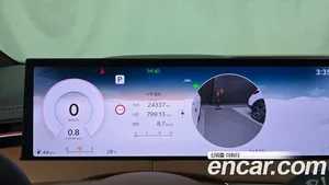 Genesis GV70, 2025 — миниатюра 11