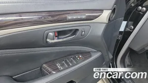 Lexus LS, 2016 — миниатюра 26