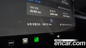 Tesla Model 3, 2024 — миниатюра 10