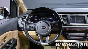 Kia Carnival, 2018 — миниатюра 14