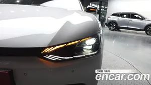 Kia EV6, 2021 — миниатюра 8