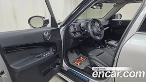 Mini Countryman, 2023 — миниатюра 13