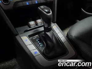 Hyundai Avante, 2017 — миниатюра 10