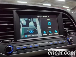 Hyundai Avante, 2017 — миниатюра 13