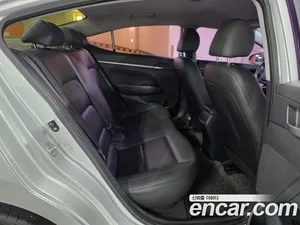 Hyundai Avante, 2017 — миниатюра 16
