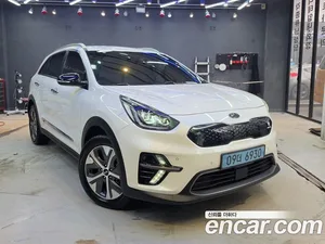 Kia Niro, 2020 — миниатюра 5