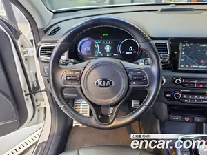 Kia Niro, 2020 — миниатюра 11