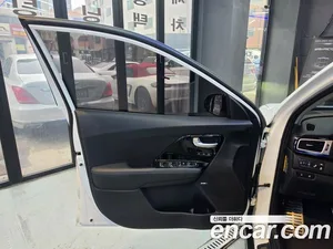 Kia Niro, 2020 — миниатюра 17