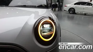 Mini Cooper Convertible, 2025 — миниатюра 8
