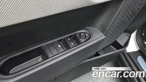 Mini Cooper Convertible, 2025 — миниатюра 31