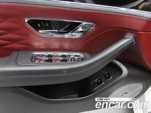Bentley Flying Spur, 2022 — миниатюра 12