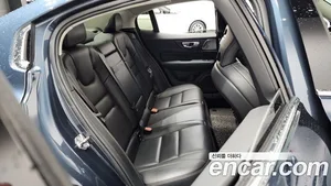 Volvo S60, 2019 — миниатюра 12