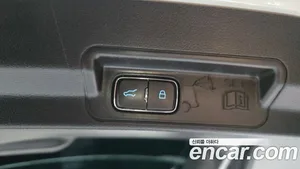 Ford Explorer, 2021 — миниатюра 22