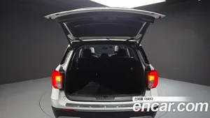 Ford Explorer, 2021 — миниатюра 23