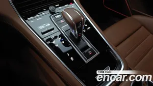 Porsche Panamera, 2022 — миниатюра 9