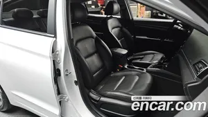 Hyundai Avante, 2018 — миниатюра 17