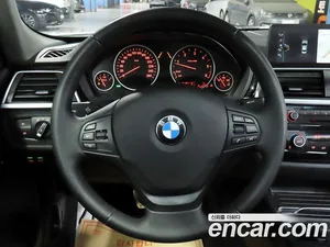 BMW 3-Series, 2017 — миниатюра 9