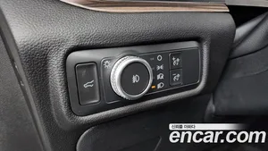 Ford Explorer, 2022 — миниатюра 16