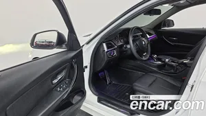 BMW 3-Series, 2017 — миниатюра 10