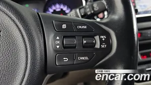 Kia Carnival, 2016 — миниатюра 33