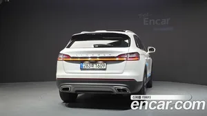Lincoln Nautilus, 2022 — миниатюра 4