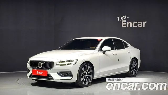 Volvo S60, 2025 — фото автомобиля из Кореи