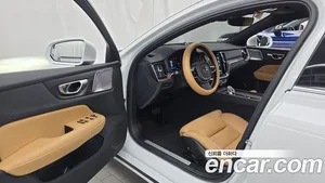 Volvo S60, 2025 — миниатюра 10