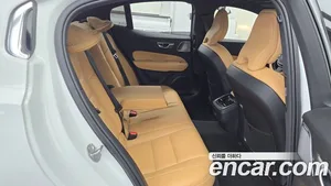 Volvo S60, 2025 — миниатюра 11