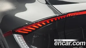 Kia EV6, 2022 — миниатюра 9