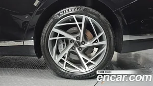 Genesis G90, 2023 — миниатюра 6