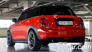 Mini Cooper, 2019 — миниатюра 2