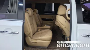 Kia Carnival, 2018 — миниатюра 17